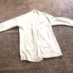 Cream color cardigan, women’s S-M stretchy, pockets! Good quality, never worn